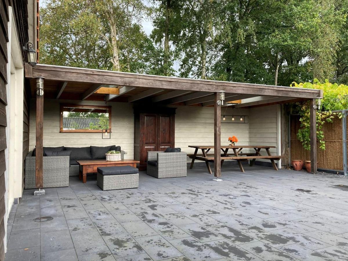 Guesthouse Max Dongen Exterior photo